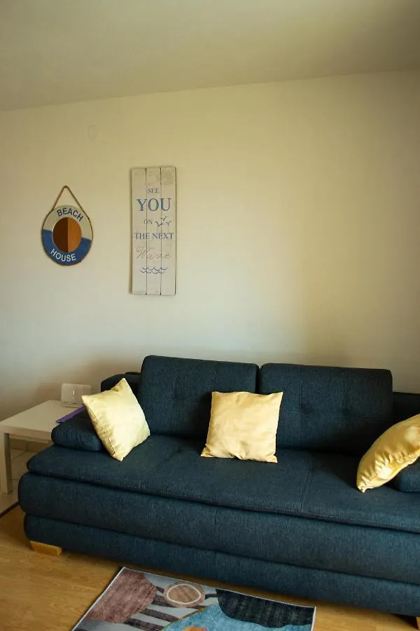 Apartment Seashell Jadranovo 0*,