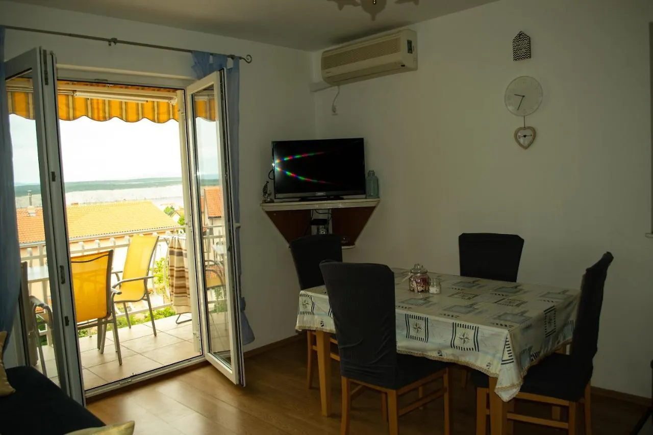 Apartment Seashell Jadranovo